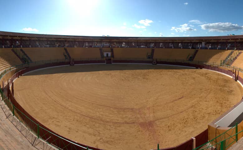 Interior de la Plaza de toros de la Línea de la Concepción